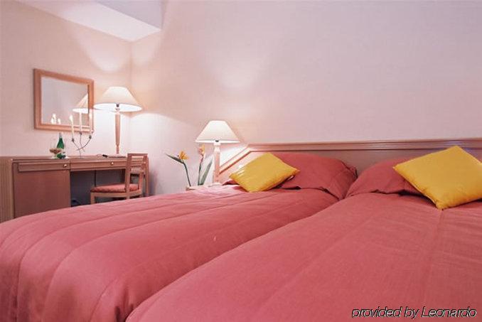 Visionapartments Place De Cornavin - Contactless Check-in Hotel 3*