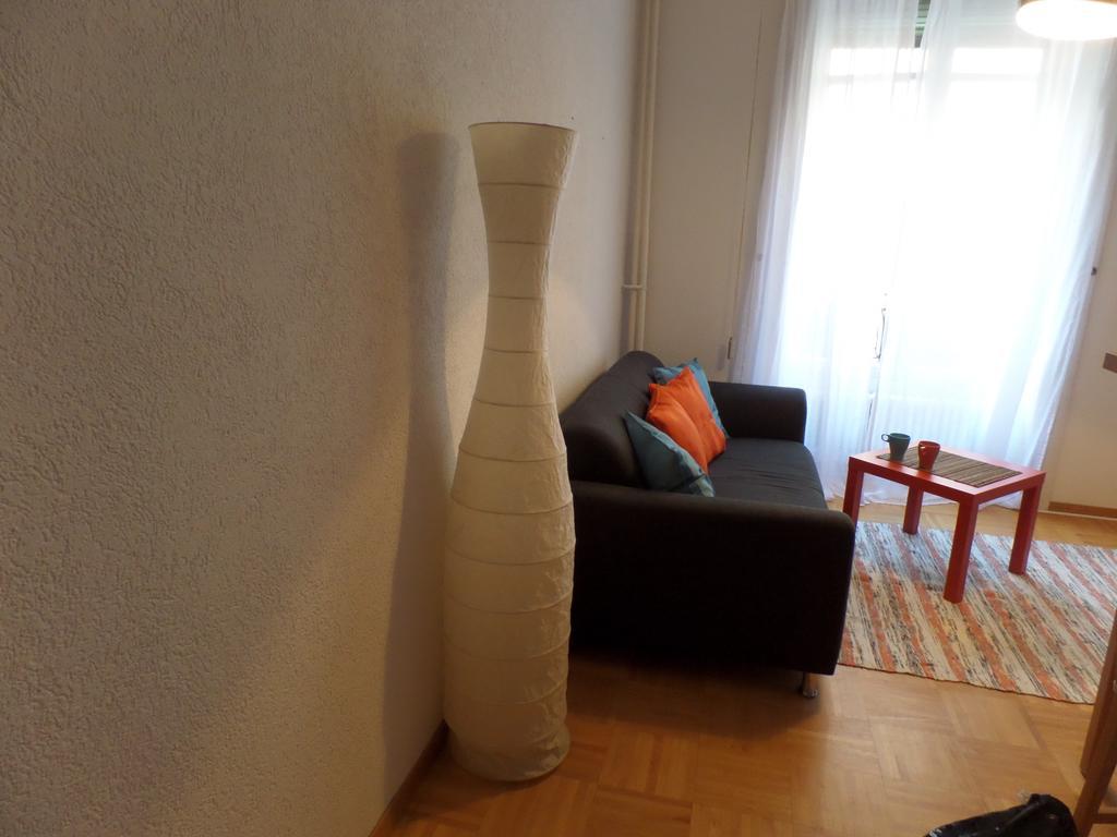 The Rf14 Apartment By Castaway Lodgings