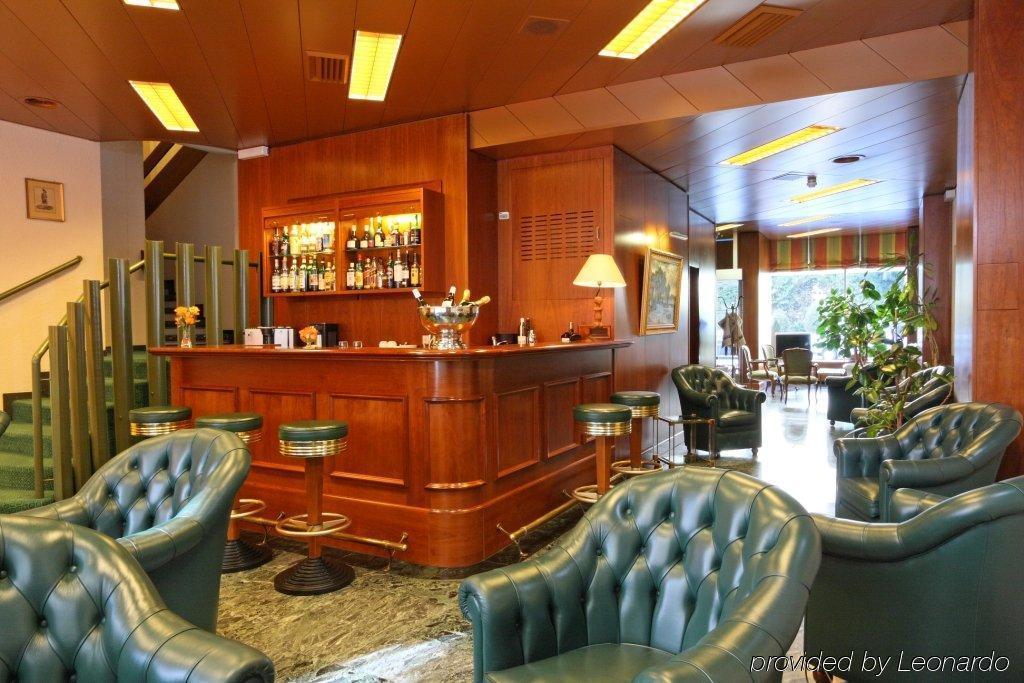 Hotel Ibis Centre Nations 3*