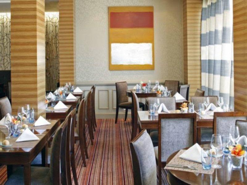 Hotel Warwick 4*