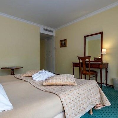 Hotel Churchill 4*