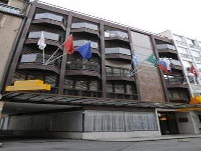 Churchill Hotel