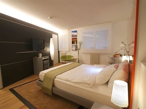Design F6 Hotel 3*