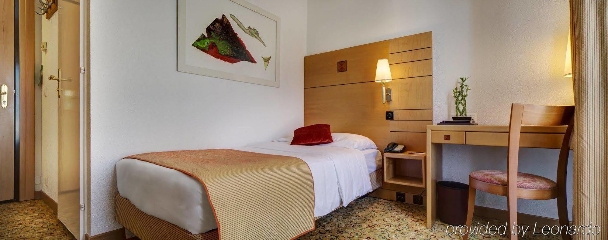 Hotel Eden 3*