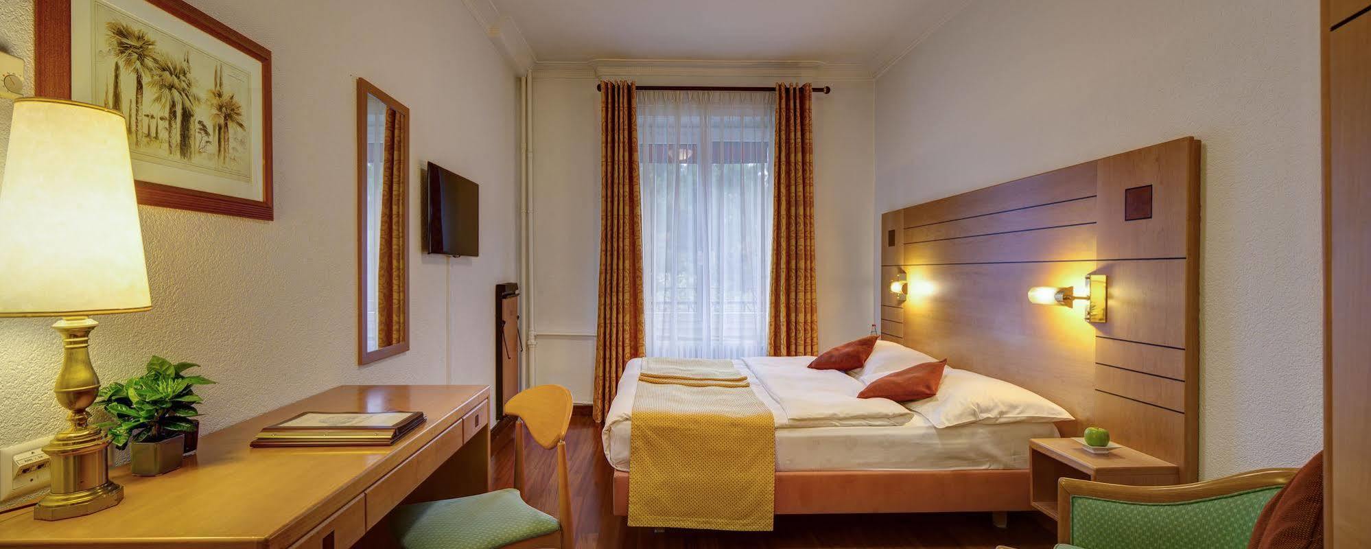 Eden 3* Genève