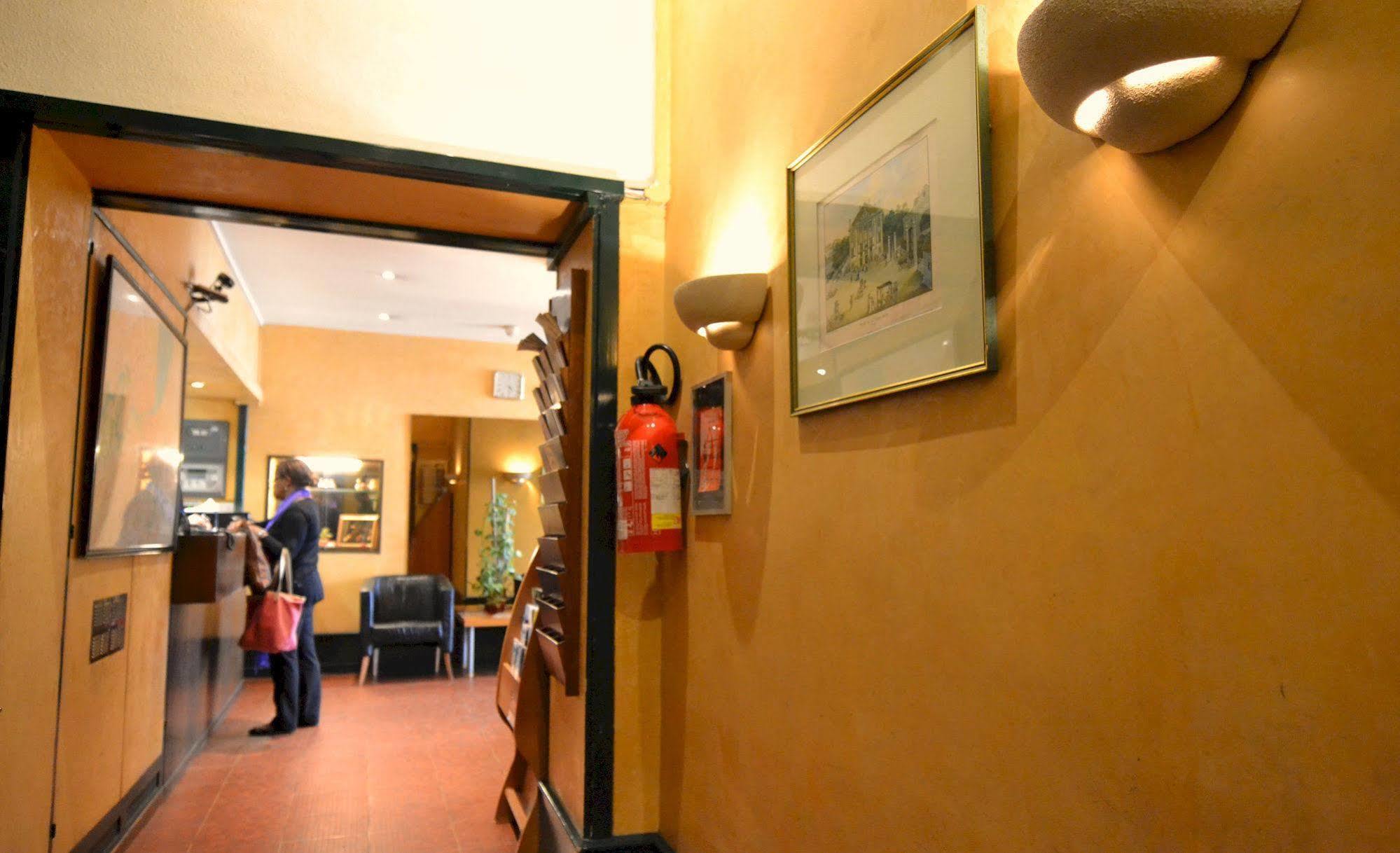 Moderne Hotel 3*