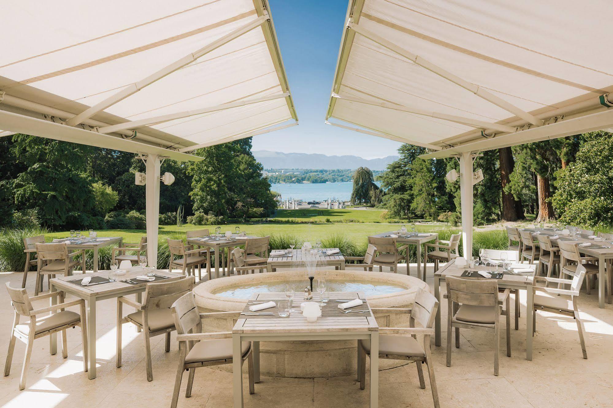 Résidence Parc Des Eaux Vives Hotel 4*