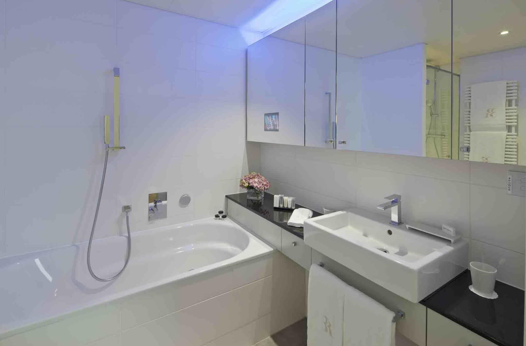Swiss Luxury 5* Geneva