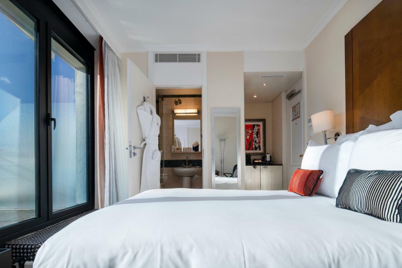 Hotel Warwick 4*