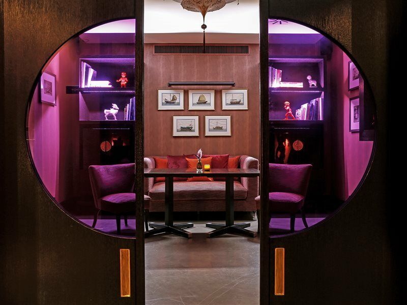 Hotel Eastwest 4*