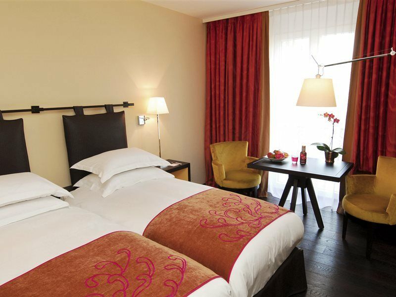 Hotel Eastwest