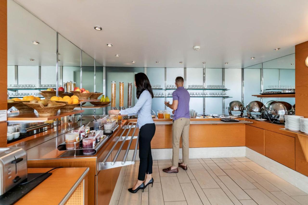Hotel Cornavin 4*