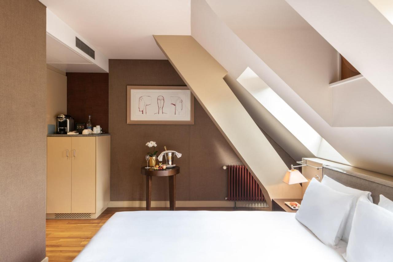 Parc Des Eaux Vives 4* Geneva