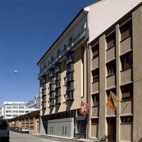 Design F6 Hotel 3*
