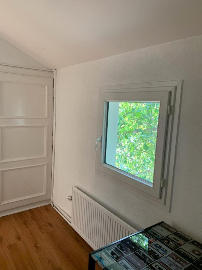 Le Grand-saconnex Guesthouse, 5 Min Walk To Airport Appart hôtel