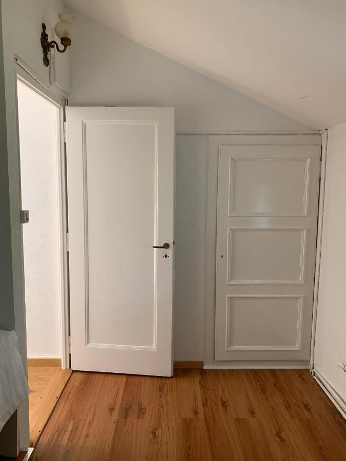 Le Grand-saconnex Guesthouse, 5 Min Walk To Airport Appart hôtel *