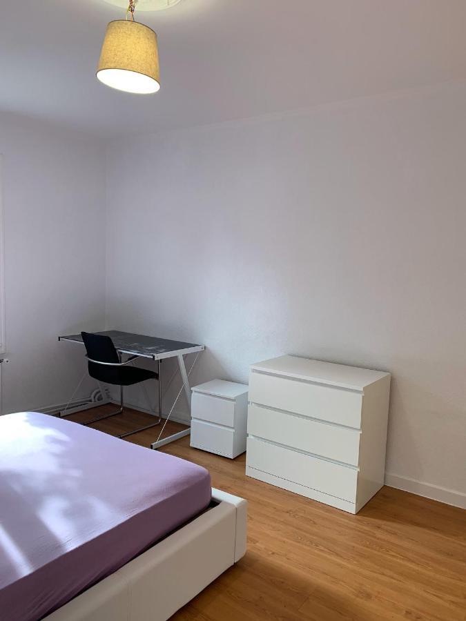 Appart hôtel Le Grand-saconnex Guesthouse, 5 Min Walk To Airport Genève