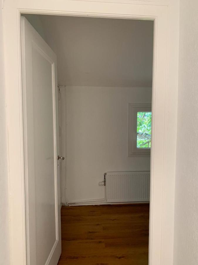 Le Grand-saconnex Guesthouse, 5 Min Walk To Airport * Genève