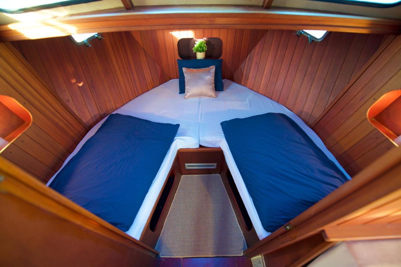 Homeboat-bateau 4*