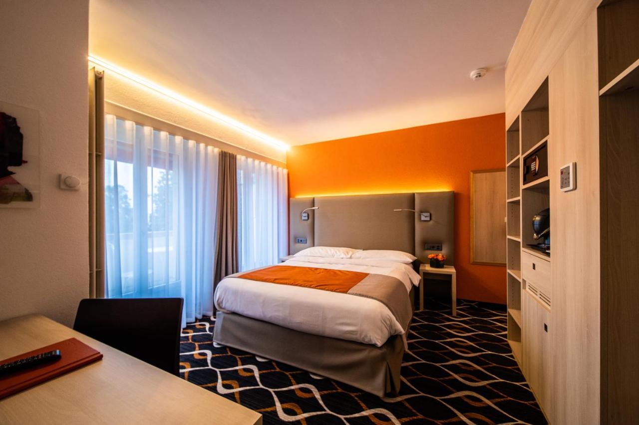 Eden 3* Genève