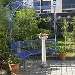 Studio, Entree Par Terrasse
