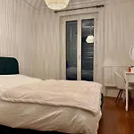 Charming Apartment Near Jet