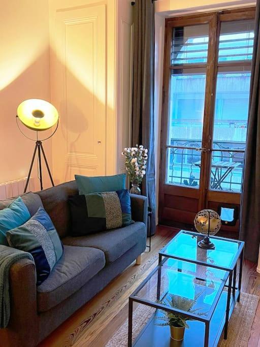P&r 2, 2 Bedroom, Close To Center, Plainpalais Apartment *