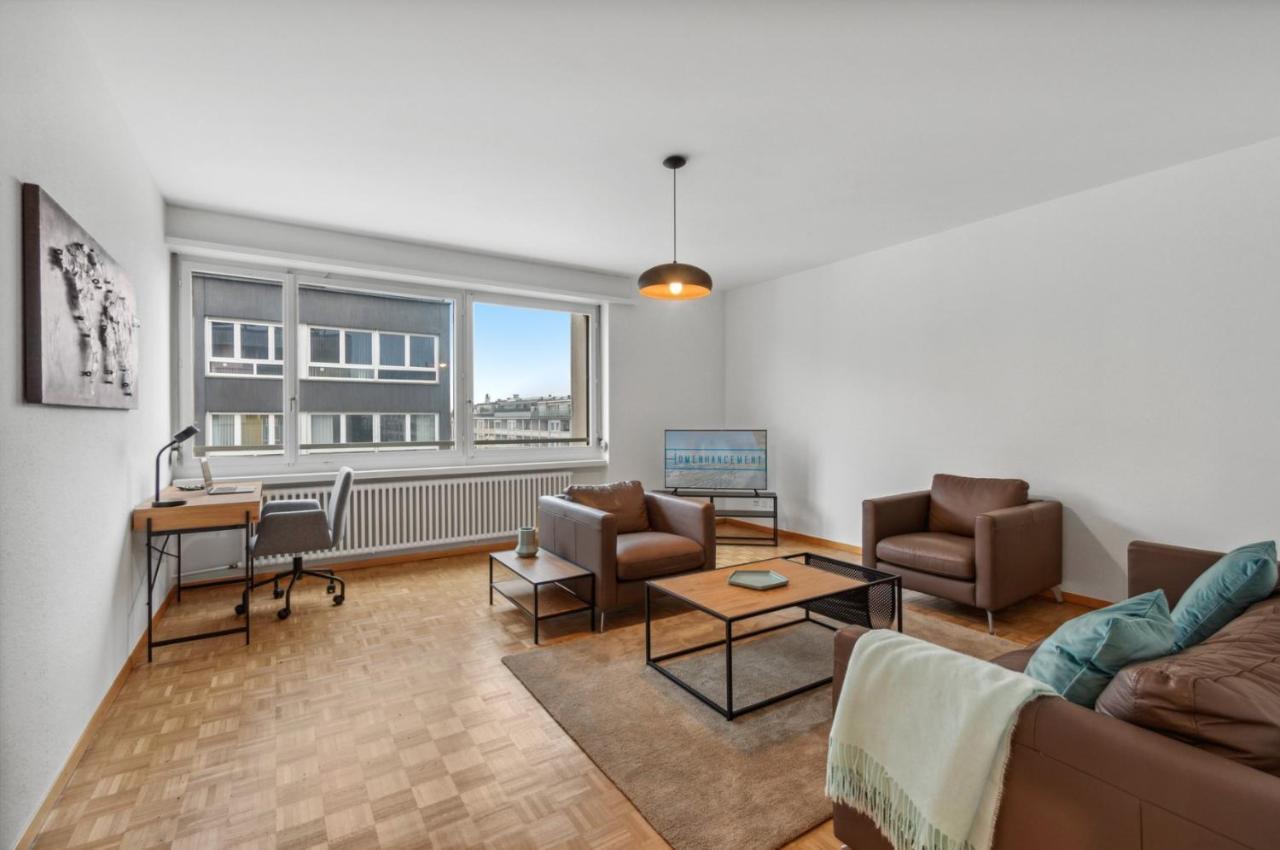 Athenee 36 By Homenhancement * Genève