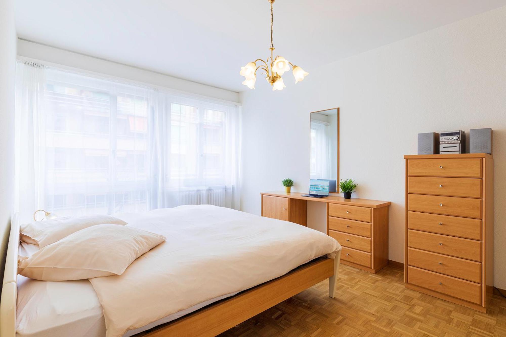 Athenee 40 By Homenhancement