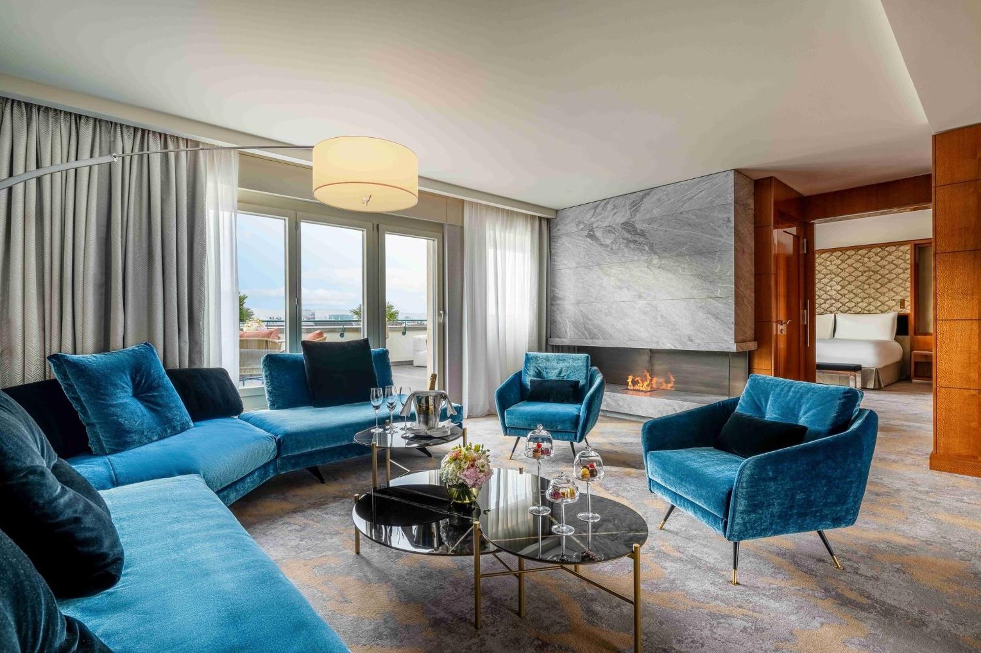 Mandarin Oriental,