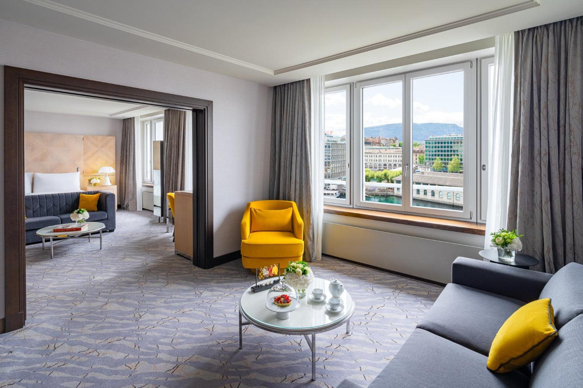 Mandarin Oriental, Hotel