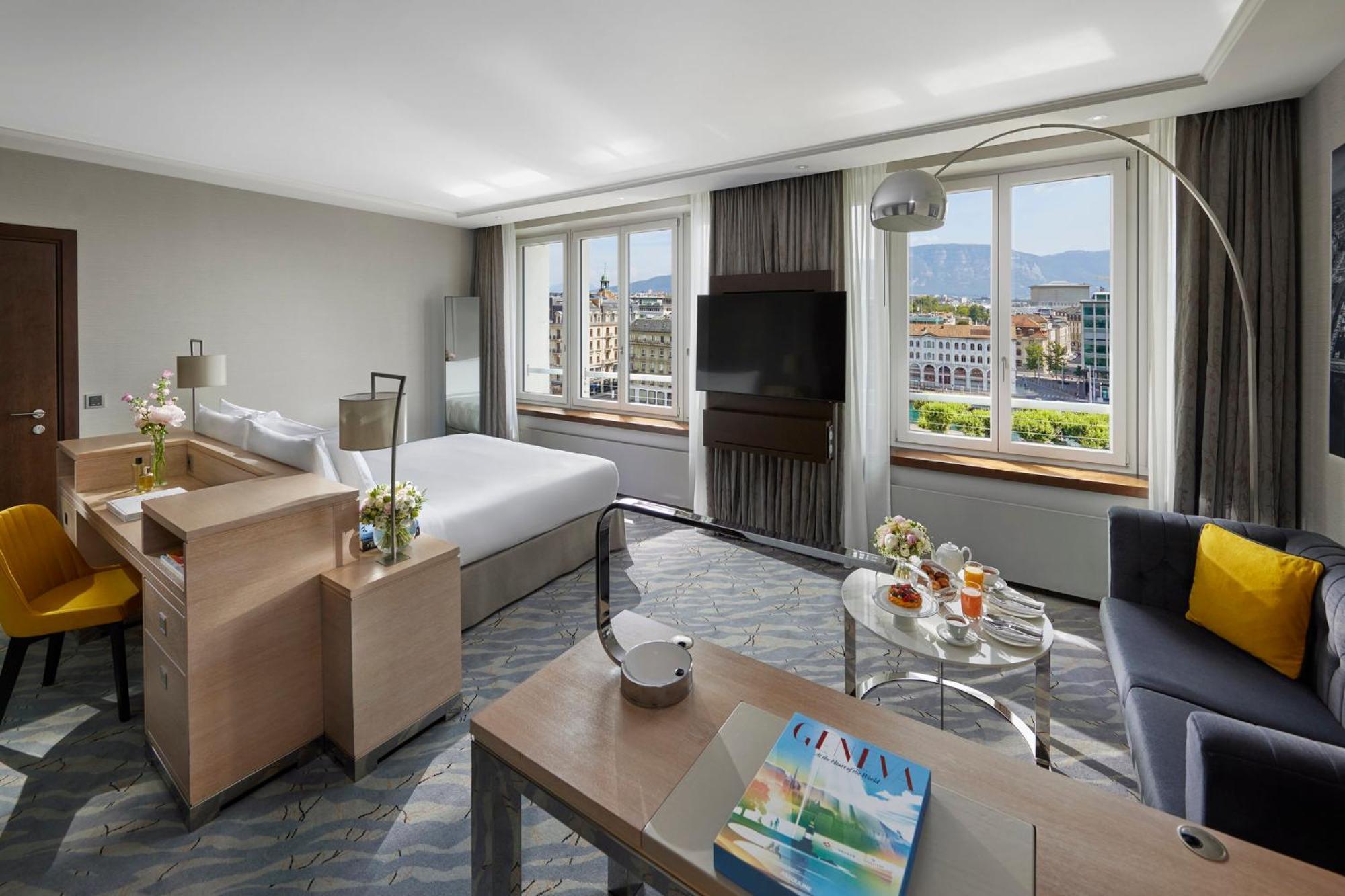 Mandarin Oriental,