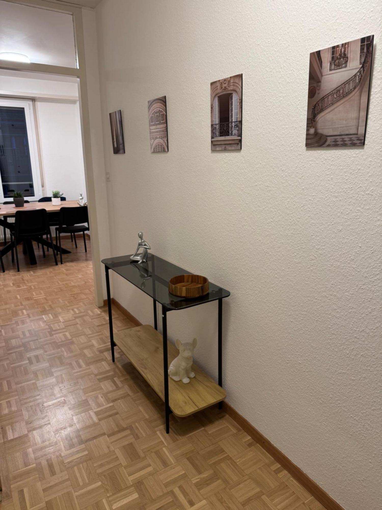 Amazing Location , Eauv-vives Appartement