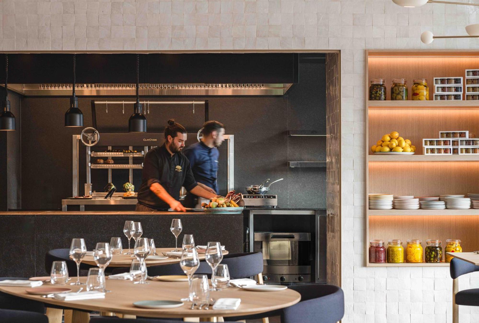 Mandarin Oriental,