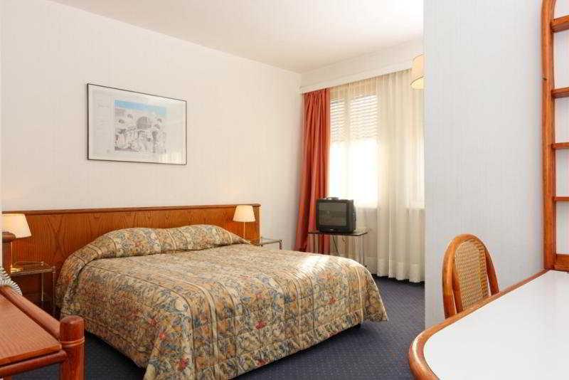 Sagitta Hotel