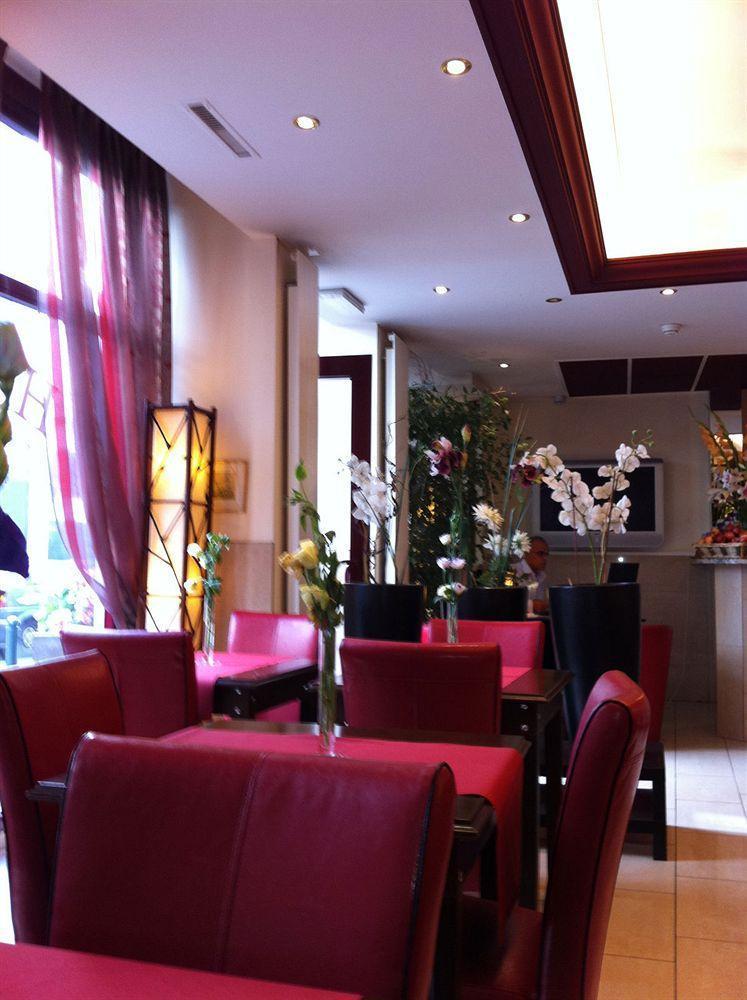 Admiral Hotel