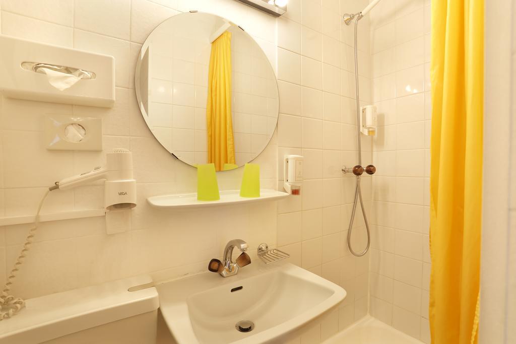 Tor Hotel 3*