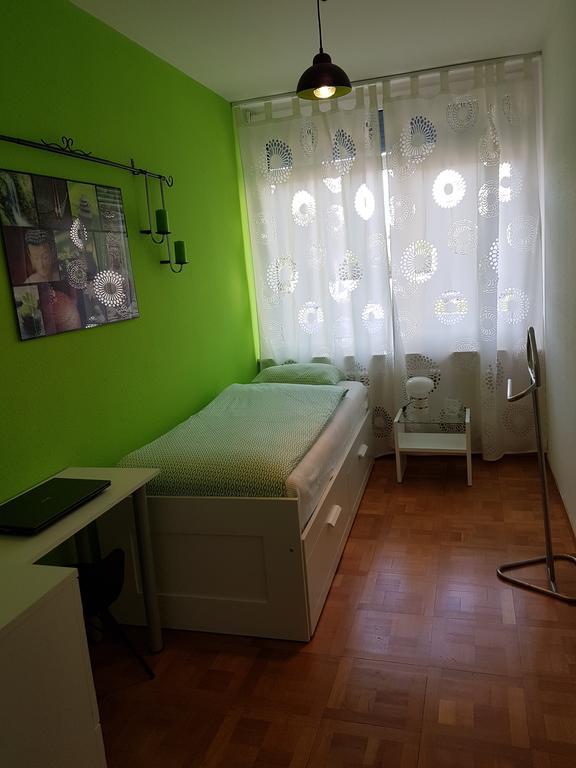 Séjour chez l'habitant Au Centre De Women Only