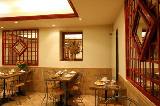 Des Alpes Hotel 3*