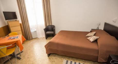 Des Tourelles Hotel