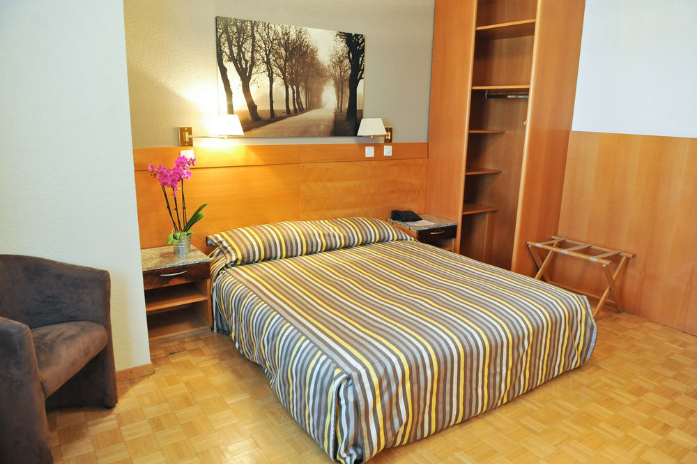 Des Alpes 3* Genève