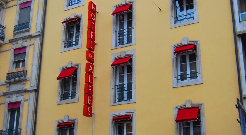 Hotel Des Alpes 3*