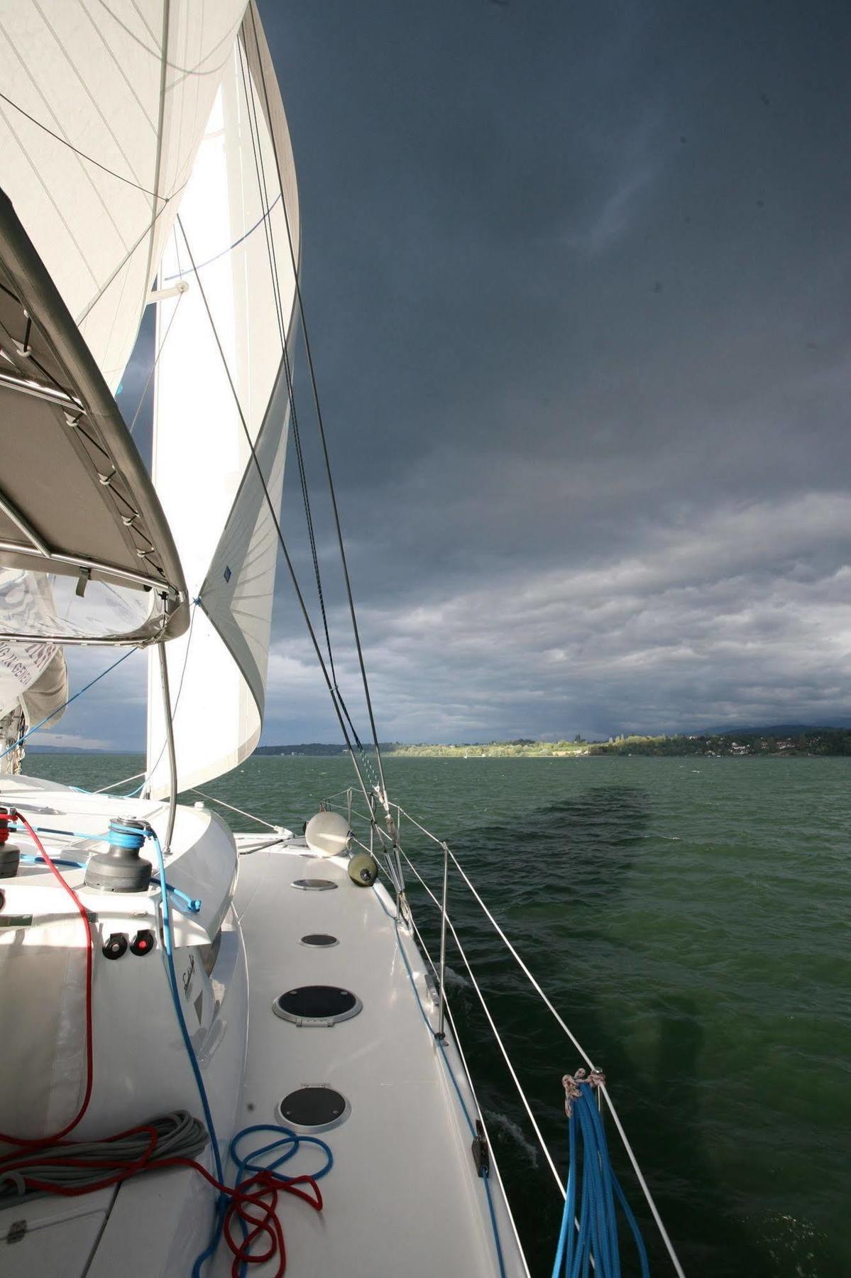 Floatinn Boat-bnb 3* Genève