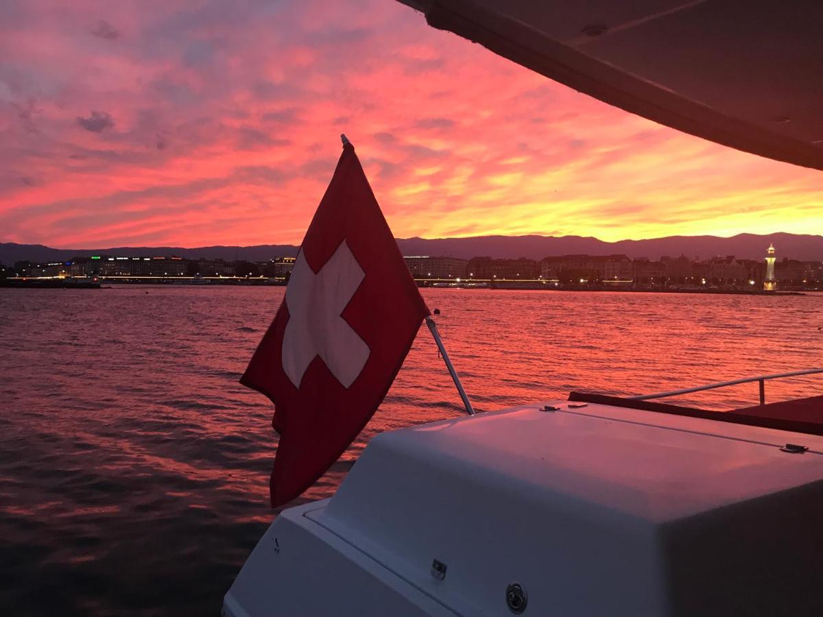Floatinn Boat-bnb Bateau-hôtel Genève