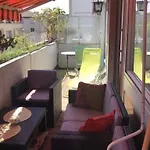 Two Bedroom Cozy Flat In The Heart Of Geneva