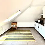 Family Loft For 7, In Central Geneva, 5Min From Lake
