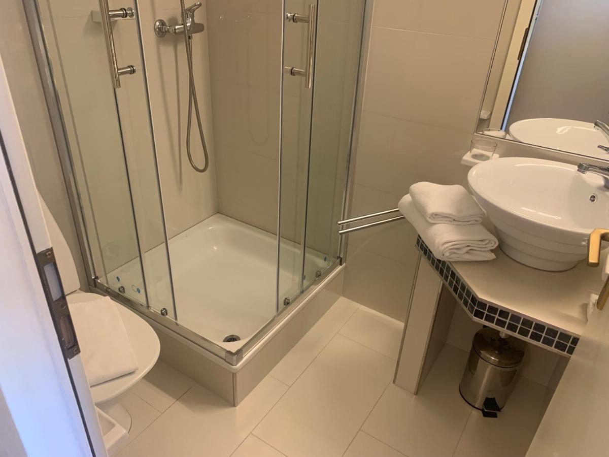 Appart hôtel Dizerens 2*