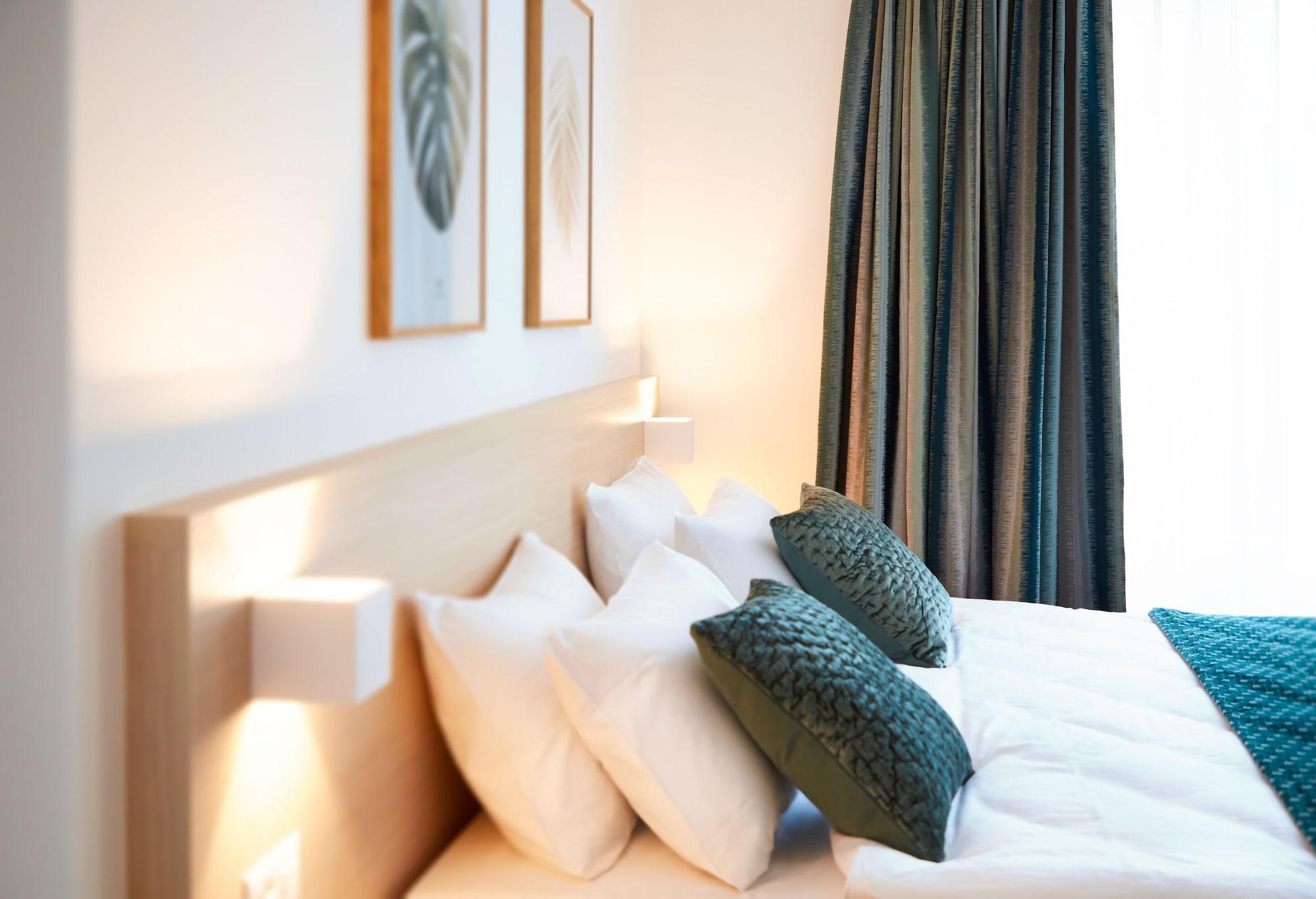 Suisse Hotel