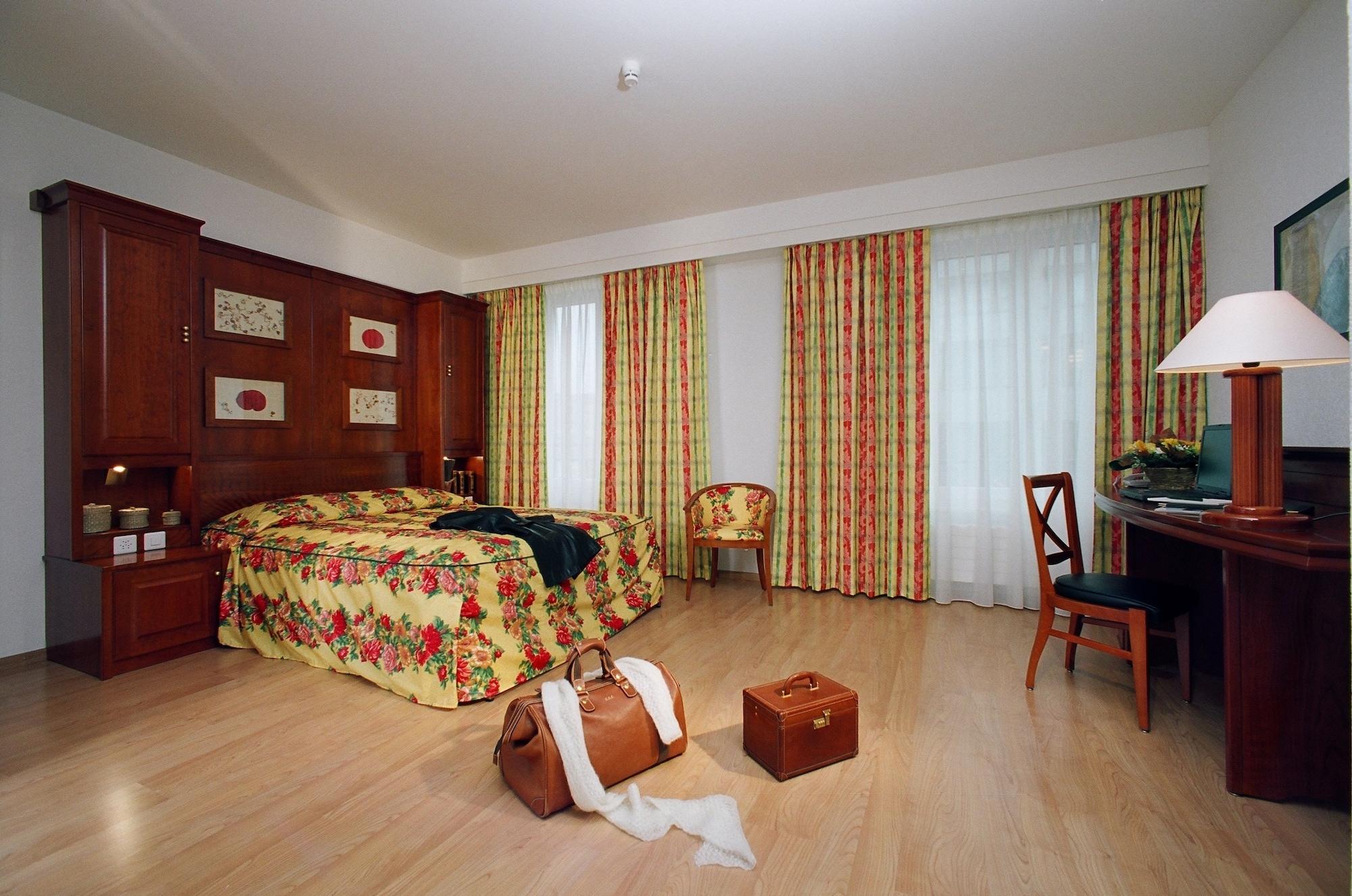Hotel Suisse