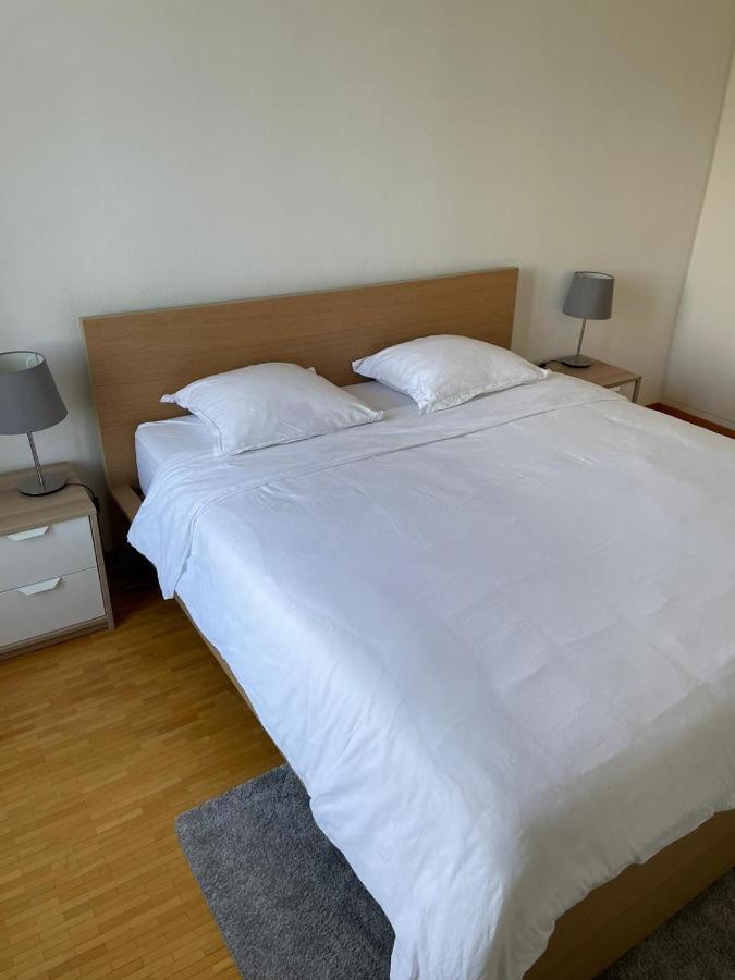 Rive Rhone Flat *
